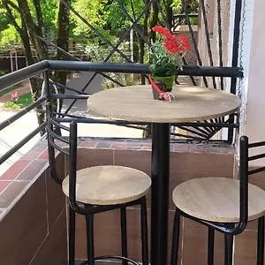  Apartamento 22 3 Con Balcon En Laureles Estadio